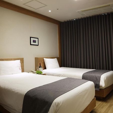 Incheon The Hotel Yeongjong Екстериор снимка