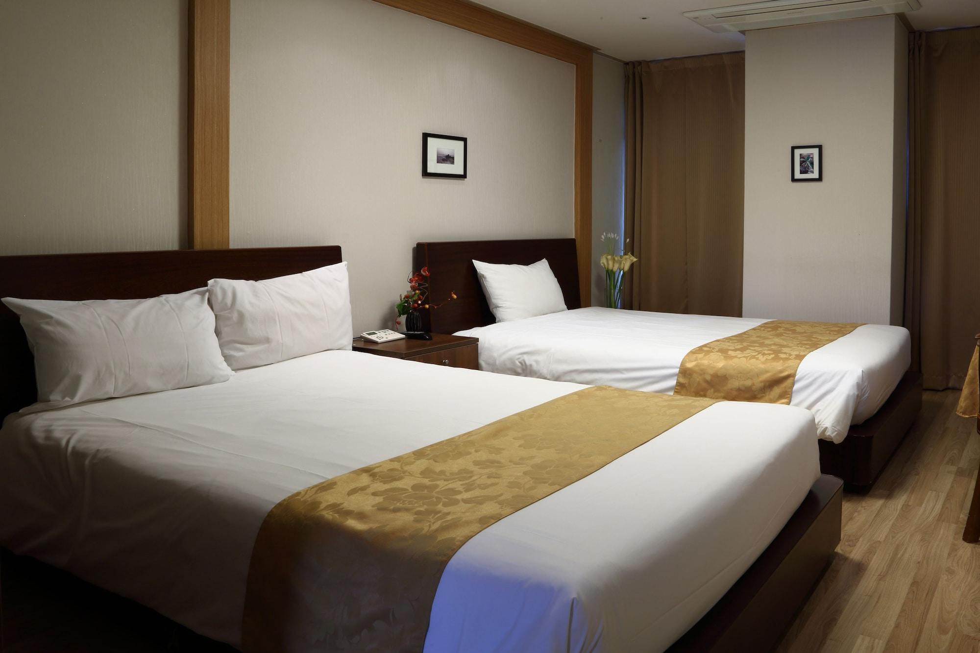 Incheon The Hotel Yeongjong Екстериор снимка